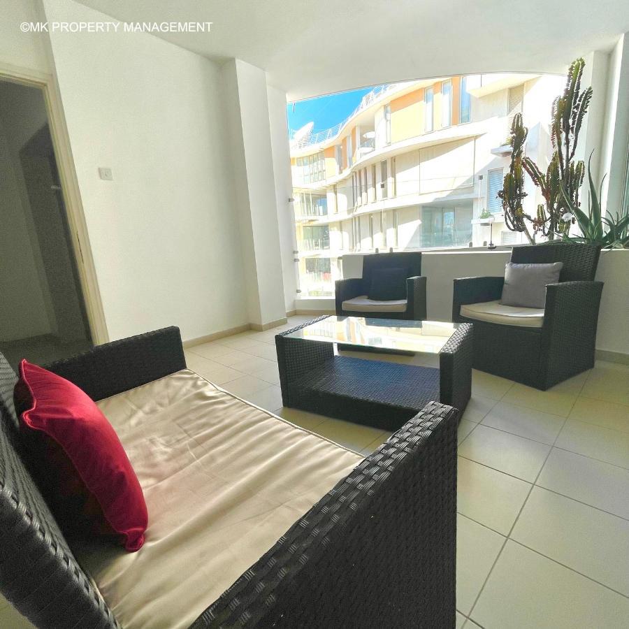 City Flats Apt.C307 Larnaca Exterior foto